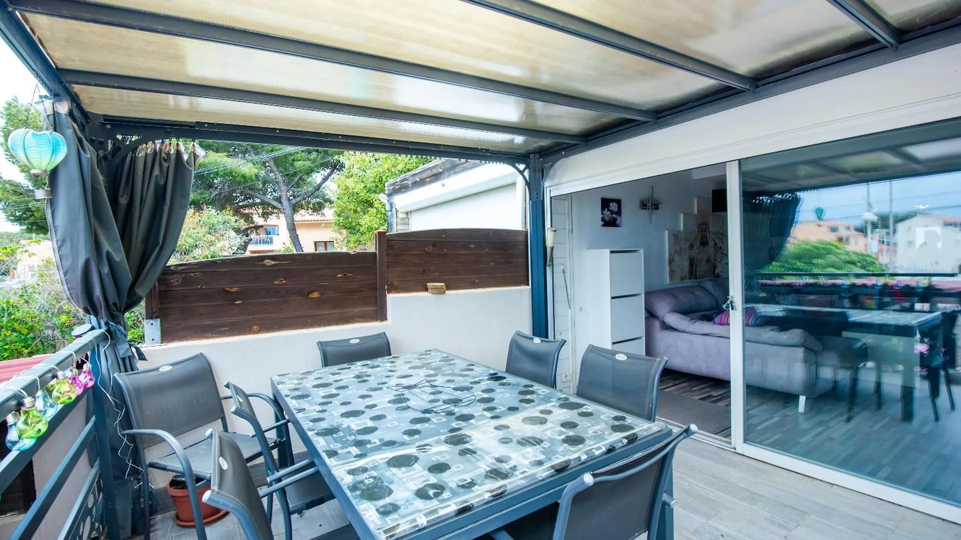 Holiday home L'Anise - Maison Climatisee Avec Jacuzzi Martigues